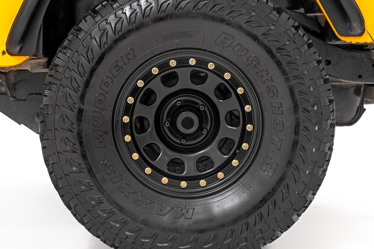 GMC V1500 Simulated Bead Lock Wheel - Rough Country - 17x9 | 5x5 | 3.30 Bore | -12 - Black - 1987